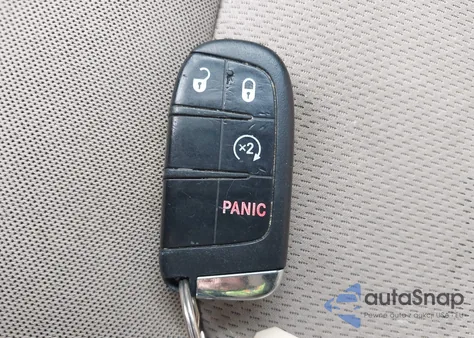 2015 Jeep Renegade Latitude z USA, uszkodzony, nr VIN ZACCJBBT0FPB52604